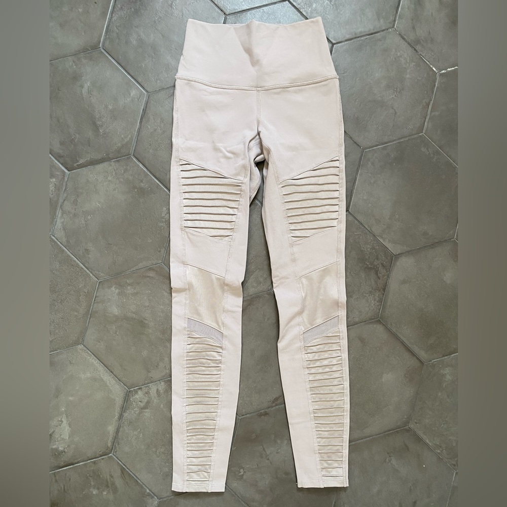 ALO yoga high-waist moto legging, silver, size XS